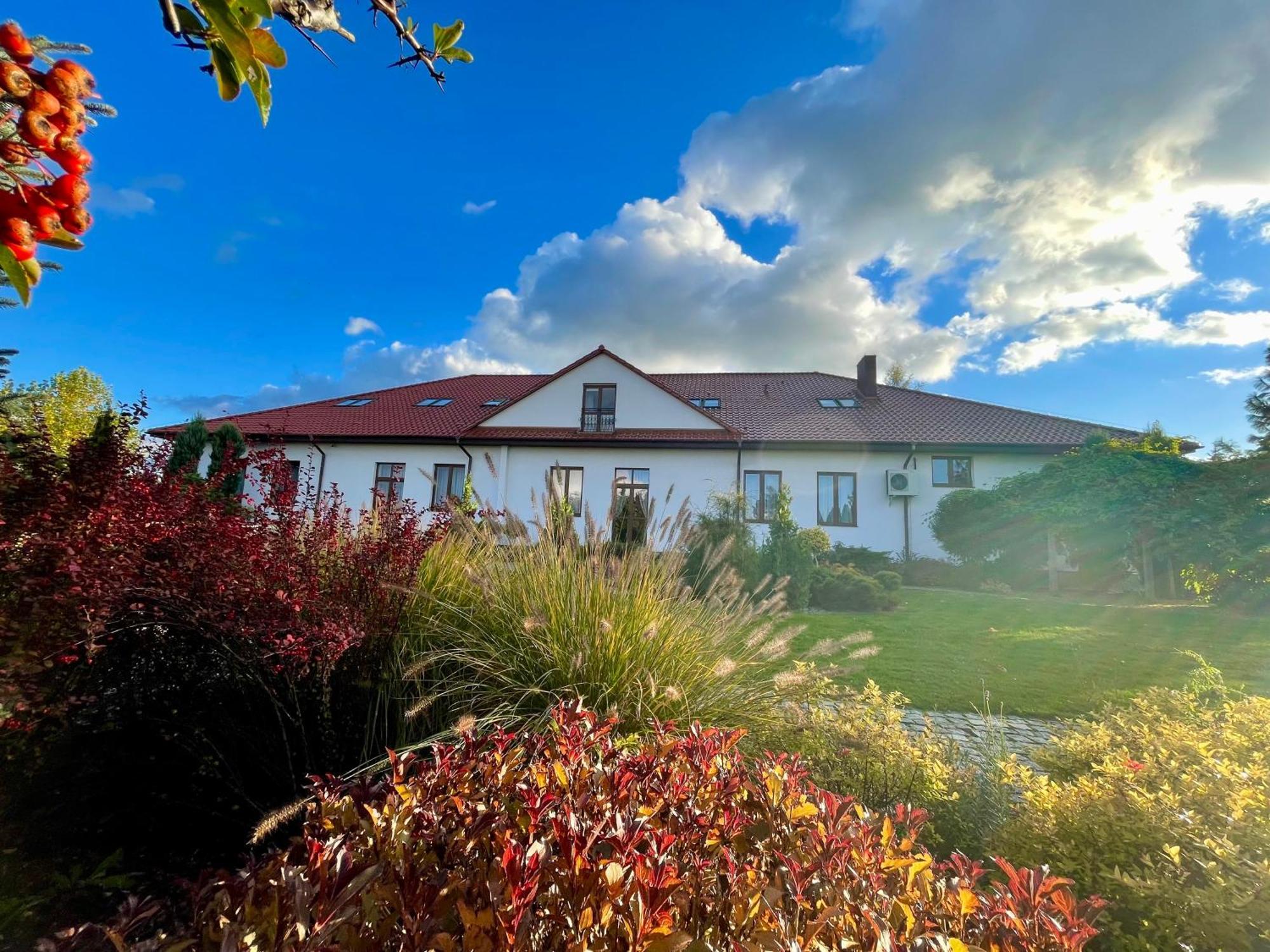 Bed and Breakfast Gosciniec "Nad Warta" Унеюв Экстерьер фото