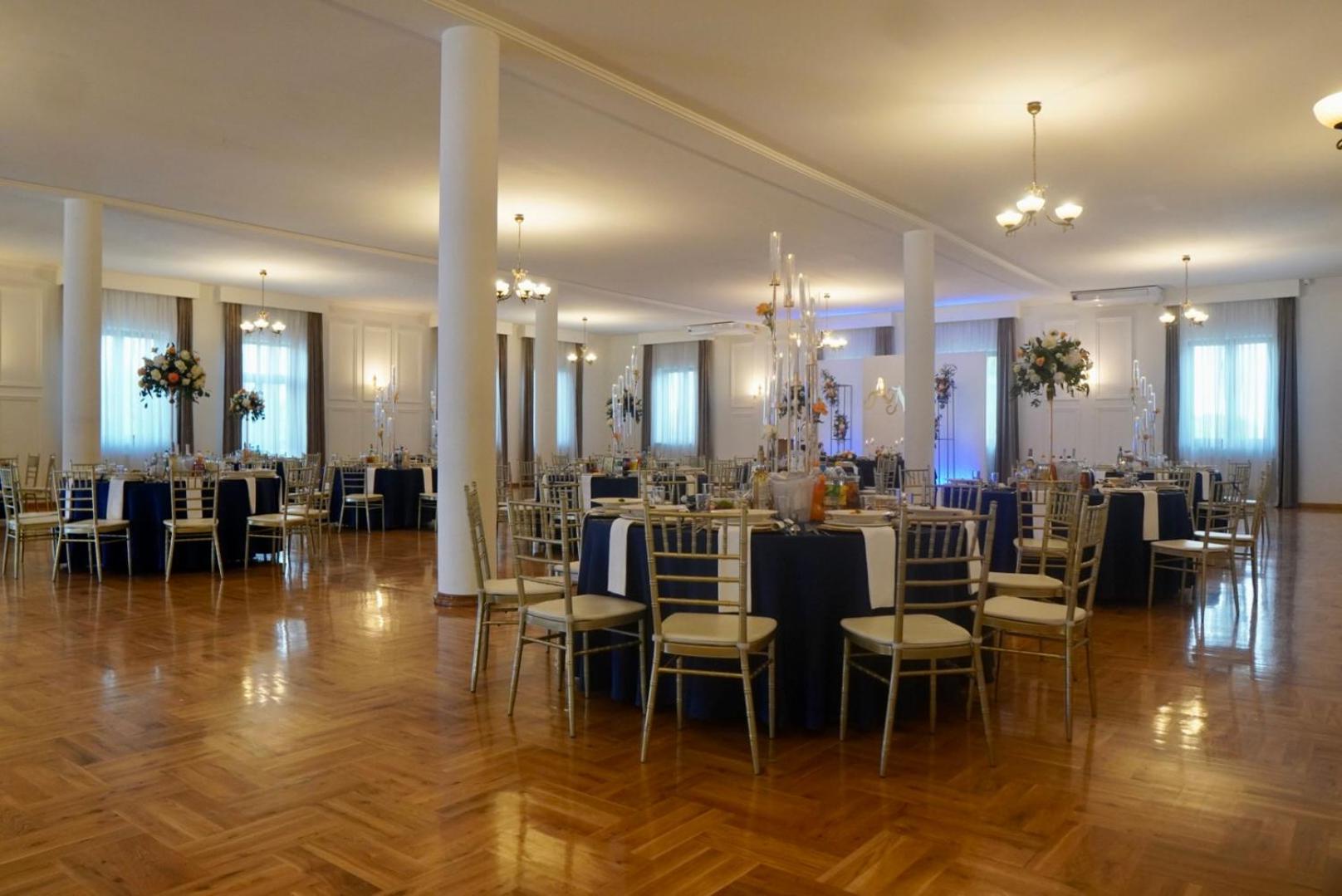 Bed and Breakfast Gosciniec "Nad Warta" Унеюв Экстерьер фото